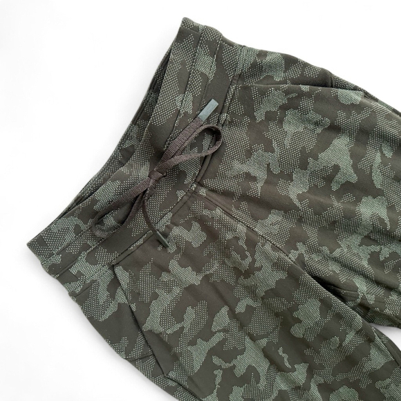 Lululemon Dark Green Camo “Ready to Rulu” Heritage Highwaisted Jogger Women Sz 2 - Picture 6 of 11